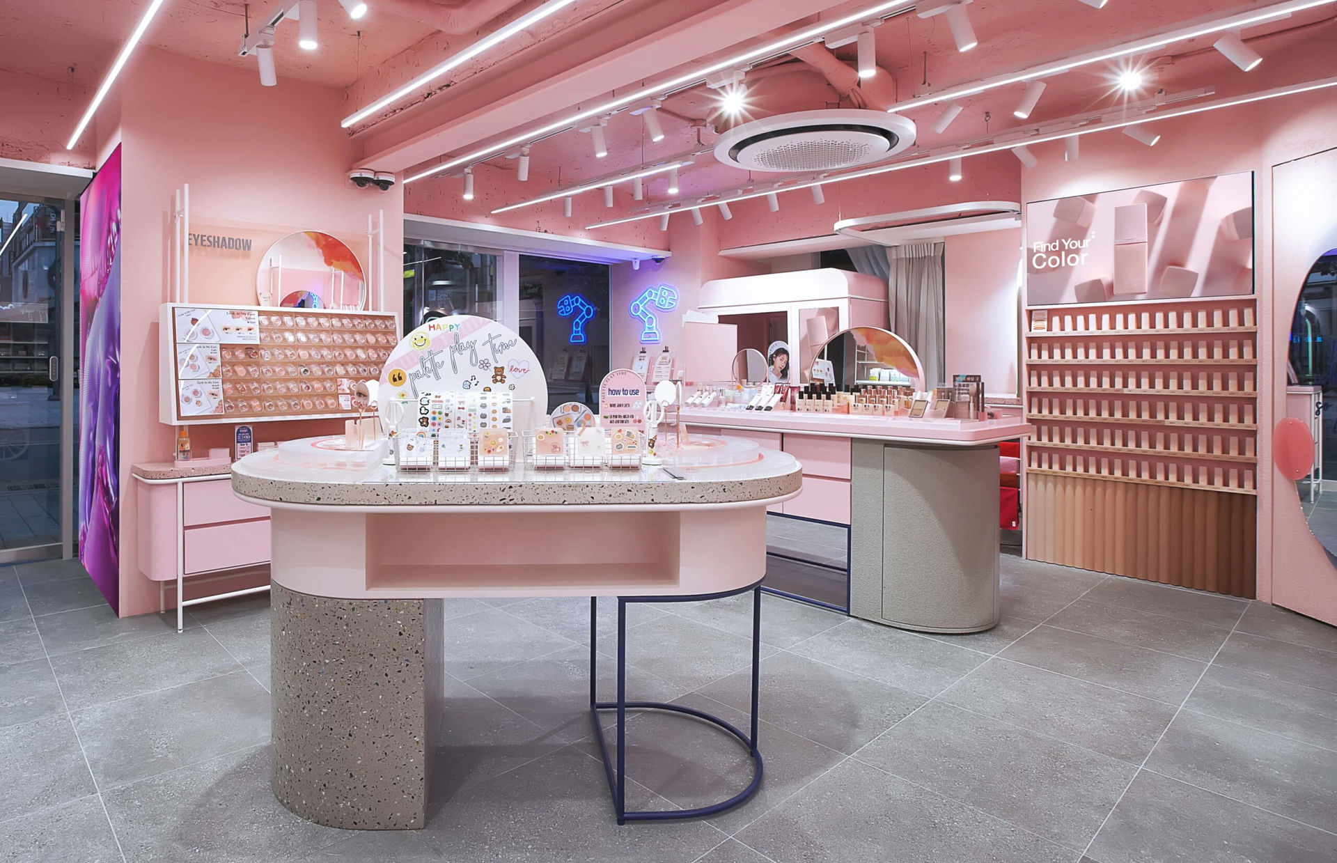 ETUDE House - Interior Store Design